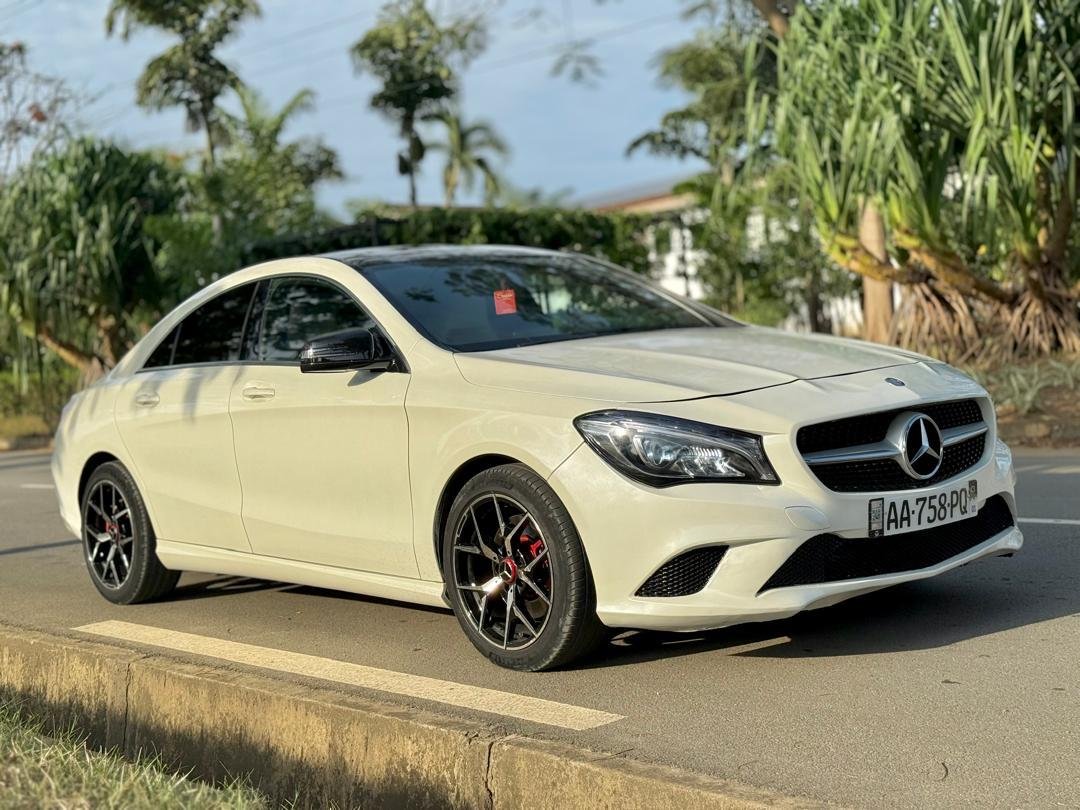 Mercedes CLA 250