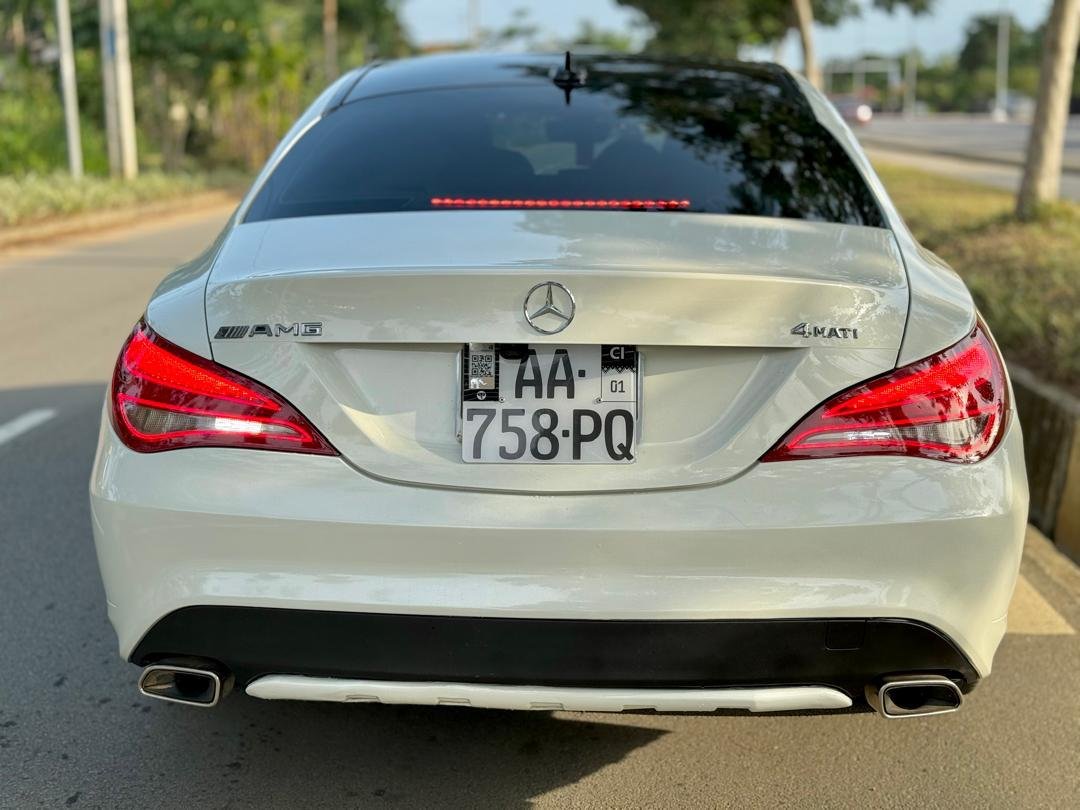 Mercedes CLA 250